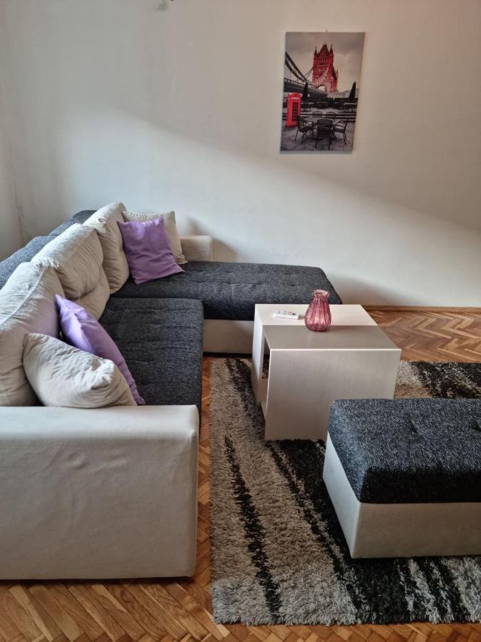 Empire Apartments Skopje Bagian luar foto